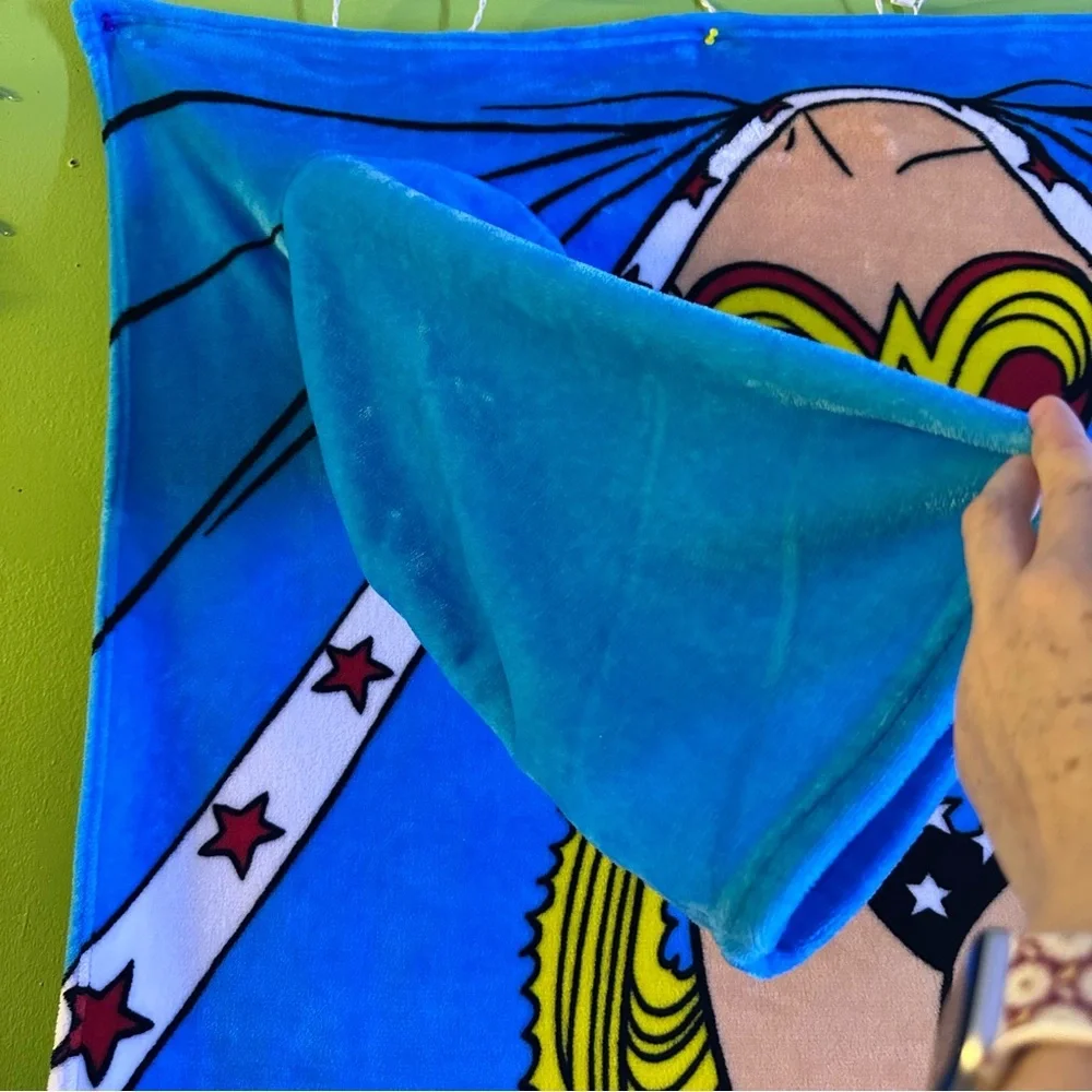 Northwest Wonder Woman Blue Fleece Blanket comfy Throw L